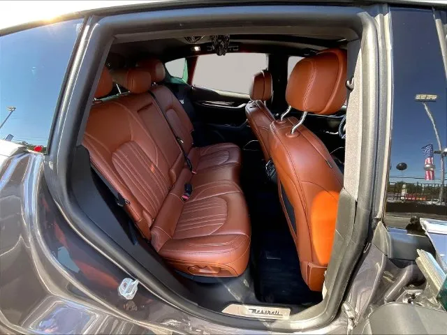 Maserati Levante photo 27