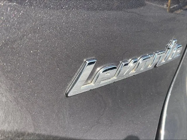 Maserati Levante photo 26