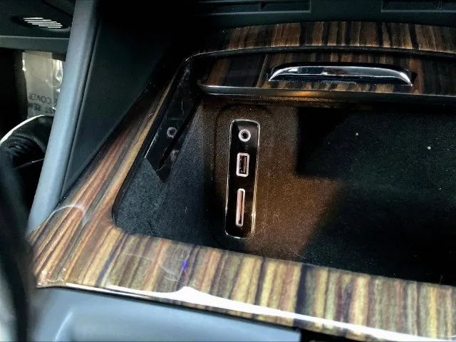 Maserati Levante photo 18