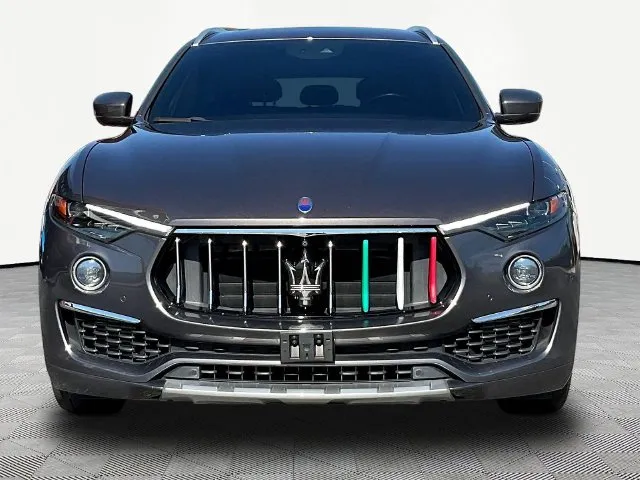 Maserati Levante photo 2