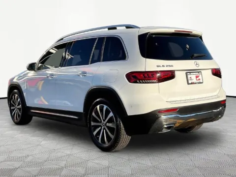 More photos of 2021 Mercedes-Benz GLB 250 at Gravity Autos Marietta, GA
