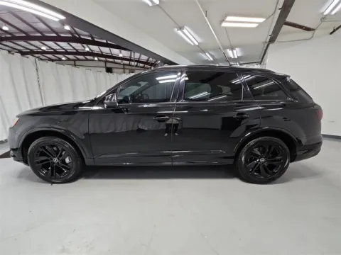 More photos of 2021 Audi Q7 45 Premium Plus at Gravity Autos Marietta, GA