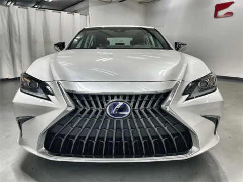 Photos of 2022 Lexus ES 300h for sale in Marietta, GA at Gravity Autos Marietta