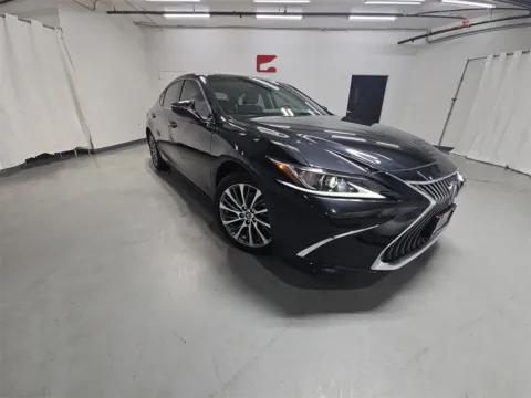Black 2021 Lexus ES 300h for sale in Marietta, GA