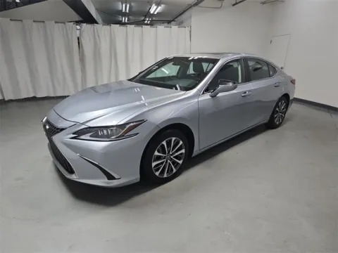 More photos of 2024 Lexus ES 350 at Gravity Autos Marietta, GA