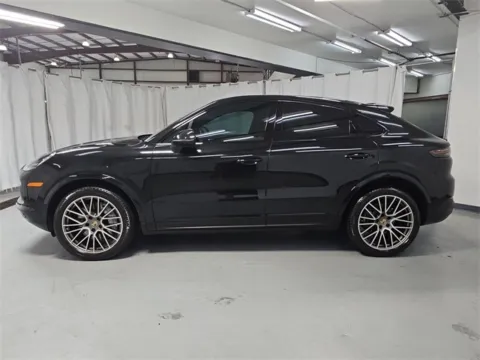 More photos of 2023 Porsche Cayenne Coupe Platinum Edition at Gravity Autos Marietta, GA