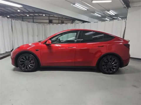 More photos of 2023 Tesla Model Y Performance at Gravity Autos Marietta, GA