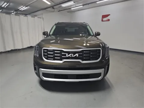 Another view of 2023 Kia Telluride S for sale in Marietta, GA at Gravity Autos Marietta