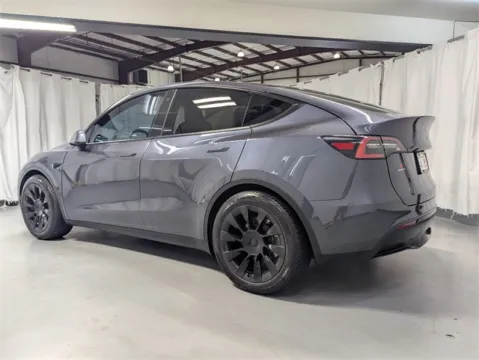 More photos of 2020 Tesla Model Y Long Range at Gravity Autos Marietta, GA