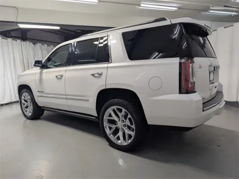 More photos of 2019 GMC Yukon Denali at Gravity Autos Marietta, GA
