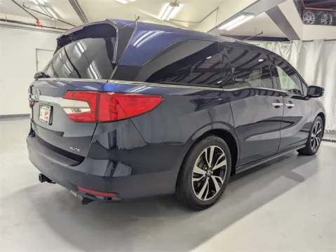 Another view of 2020 Honda Odyssey Elite for sale in Marietta, GA at Gravity Autos Marietta