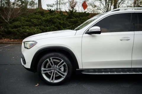 More photos of 2020 Mercedes-Benz GLE 350 at Gravity Autos Duluth, GA