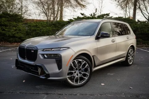 Gray 2023 BMW X7 M60i for sale in Duluth, GA