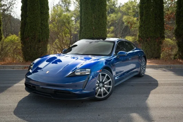 2022 Porsche Taycan