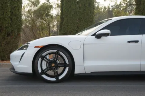 More photos of 2022 Porsche Taycan at Gravity Autos Duluth, GA