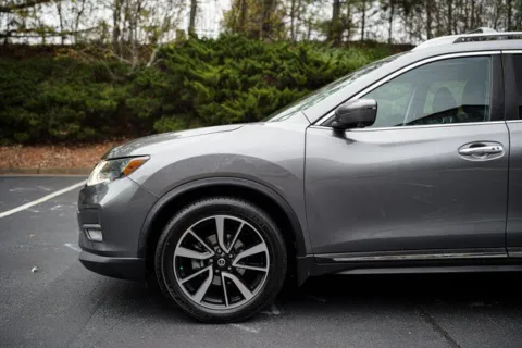 More photos of 2020 Nissan Rogue SL at Gravity Autos Duluth, GA