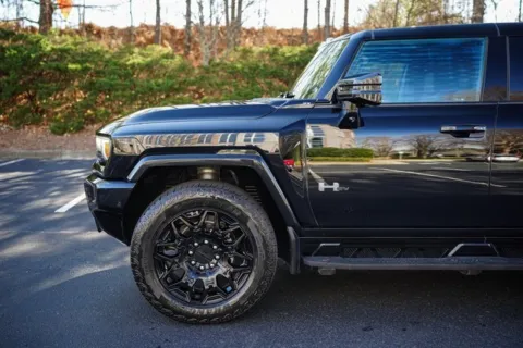 More photos of 2024 GMC Hummer EV SUV 2X at Gravity Autos Duluth, GA