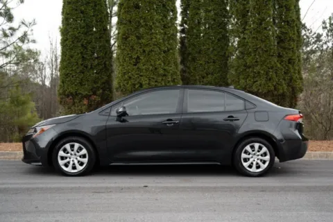 More photos of 2022 Toyota Corolla LE at Gravity Autos Duluth, GA