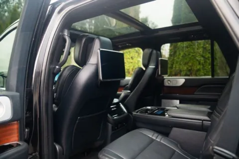 Photos of 2023 Lincoln Navigator Reserve for sale in Duluth, GA at Gravity Autos Duluth