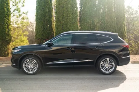 More photos of 2023 Acura MDX Advance at Gravity Autos Duluth, GA