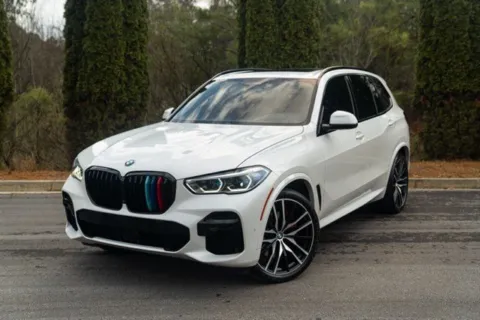 White 2023 BMW X5 sDrive40i for sale in Duluth, GA