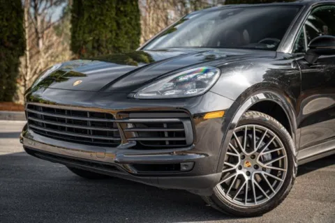 Photos of 2022 Porsche Cayenne Platinum Edition for sale in Duluth, GA at Gravity Autos Duluth