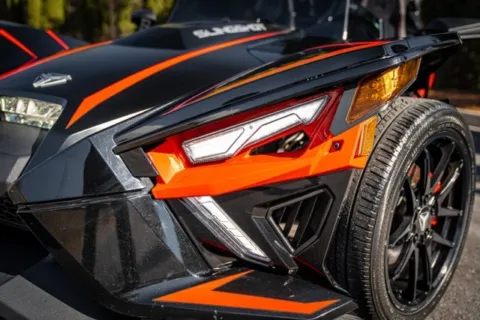 More photos of 2020 Polaris Slingshot R at Gravity Autos Duluth, GA