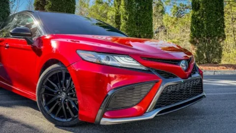 More photos of 2023 Toyota Camry Hybrid XSE at Gravity Autos Duluth, GA
