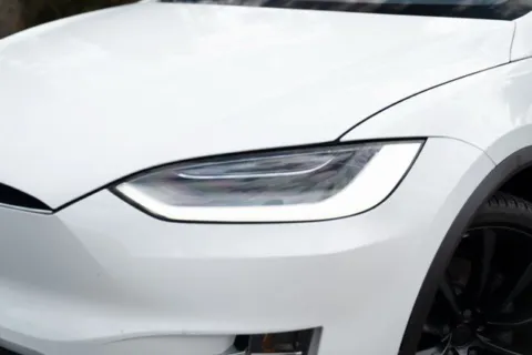 More photos of 2020 Tesla Model X Long Range at Gravity Autos Duluth, GA