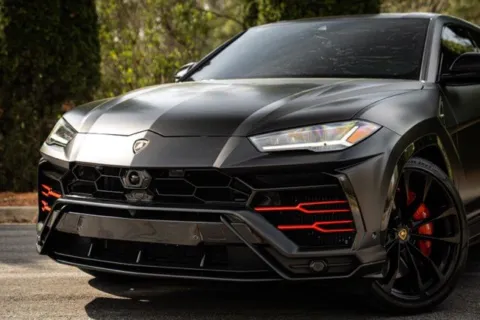Photos of 2020 Lamborghini Urus for sale in Duluth, GA at Gravity Autos Duluth