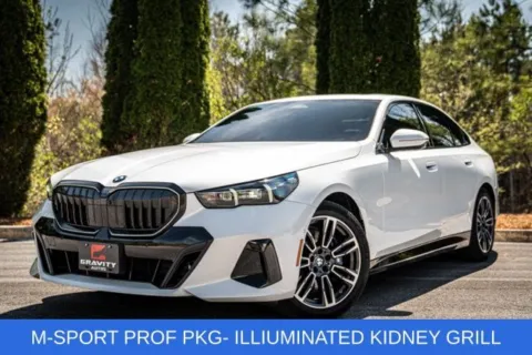 White 2024 BMW 5 Series 530i xDrive for sale in Duluth, GA