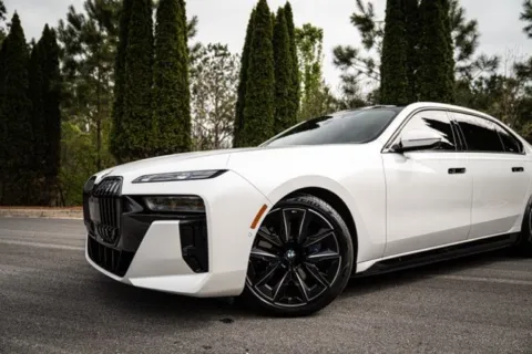 Another view of 2023 BMW i7 xDrive60 for sale in Duluth, GA at Gravity Autos Duluth