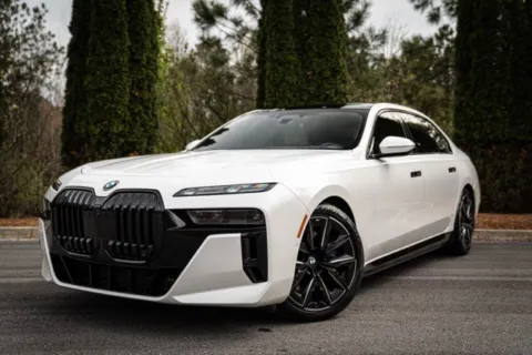 White 2023 BMW i7 xDrive60 for sale in Duluth, GA