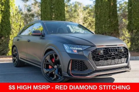 More photos of 2022 Audi RS Q8 4.0T at Gravity Autos Duluth, GA