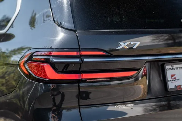 BMW X7 photo 17