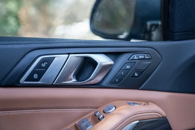 BMW X7 photo 49