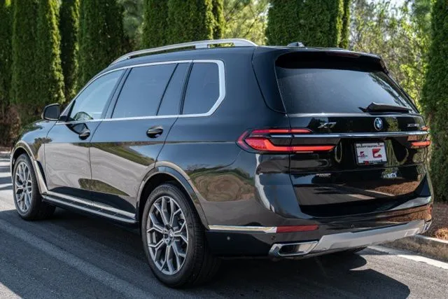 BMW X7 photo 15