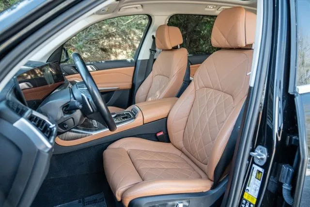 BMW X7 photo 40