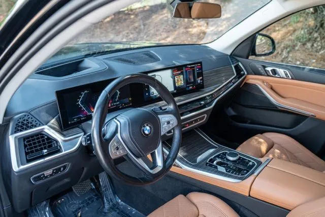 BMW X7 photo 26