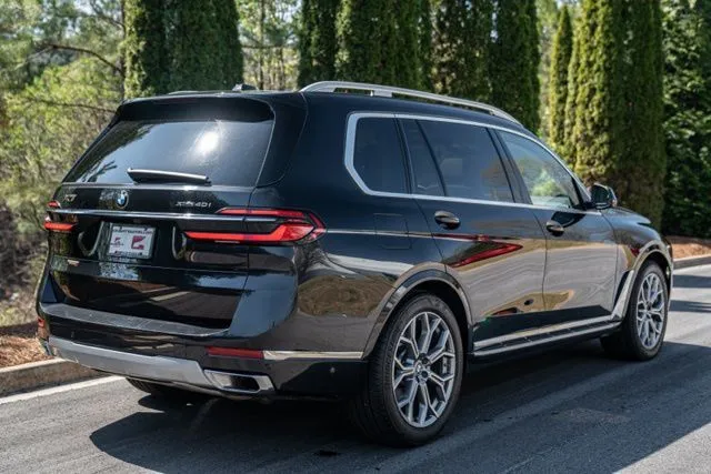 BMW X7 photo 16