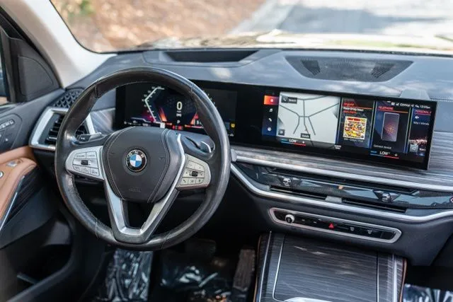 BMW X7 photo 29