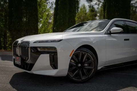 Another view of 2023 BMW i7 xDrive60 for sale in Duluth, GA at Gravity Autos Duluth