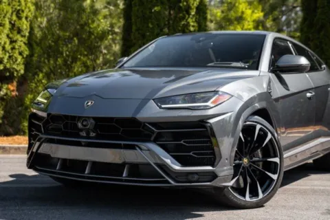 Photos of 2019 Lamborghini Urus for sale in Duluth, GA at Gravity Autos Duluth