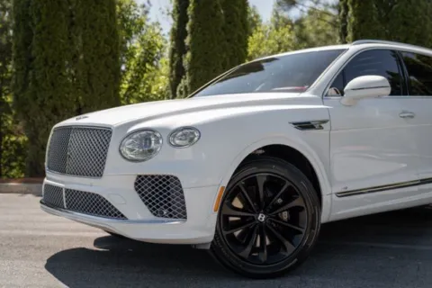 Another view of 2022 Bentley Bentayga V8 for sale in Duluth, GA at Gravity Autos Duluth