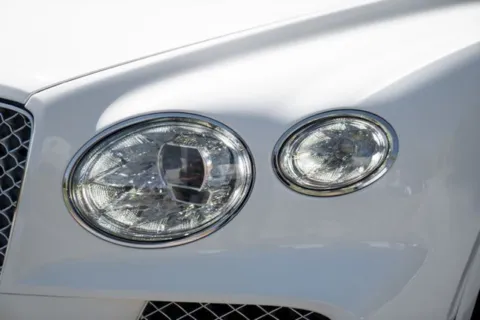 More photos of 2022 Bentley Bentayga V8 at Gravity Autos Duluth, GA