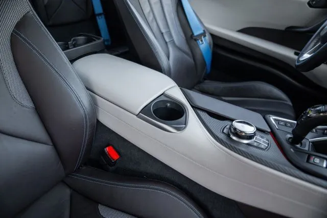 BMW i8 photo 47