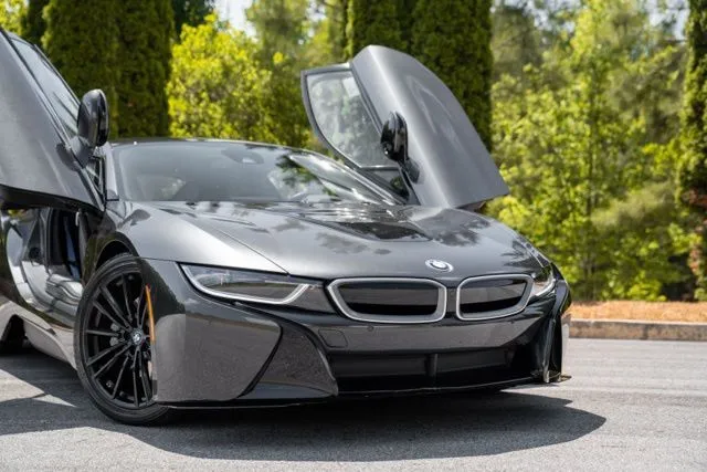 BMW i8 photo 6