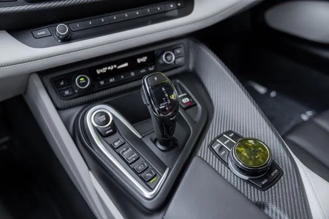 BMW i8 photo 41