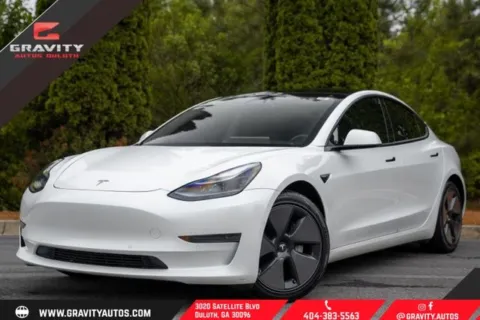Blue 2021 Tesla Model 3 Standard Range Plus for sale in Duluth, GA