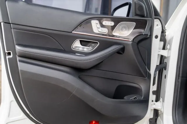 Mercedes-Benz GLE photo 56